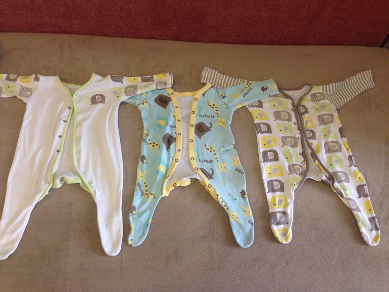 Отдам в дар! Одежда от нуля до трех месяцев