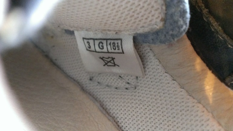 Ботиночки Clarks первые шаги 18,5 б/у 700руб