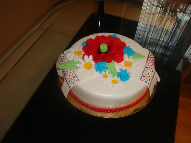 Несколько тортиков для женщин.