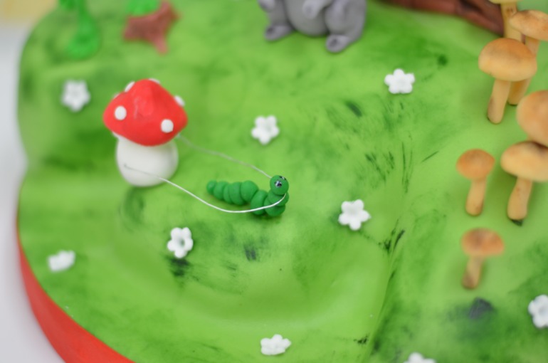 Тортик по мотивам сказки "Теремок"