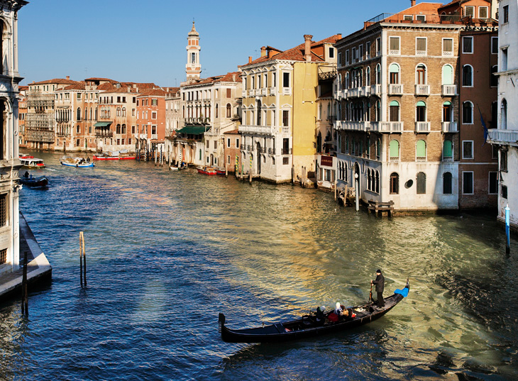 Подборка лучших туров 3 декабря. Болгария, Италия-Швейцария-Лихтенштейн (Тур на Новый год)..