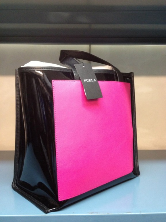 сумка Furla Divide it новая оригинальная за 8500р