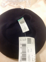 Берет Benetton