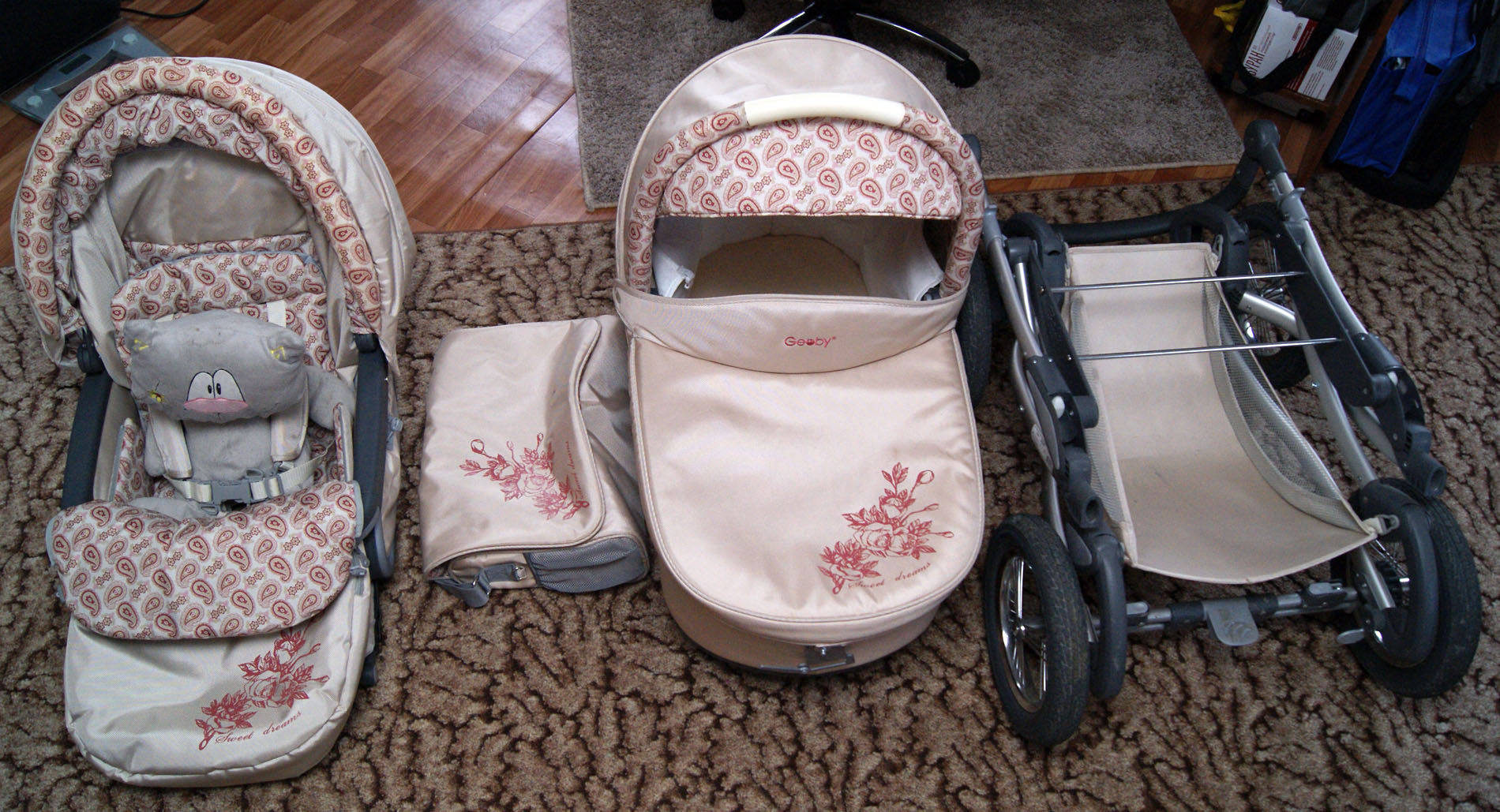 продам коляску Geody C706 (Baby)