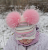 Помпоны из натурального меха енота