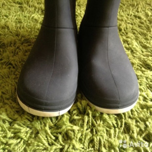 Новые легкие резиновые сапожки 18 см.