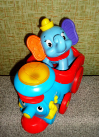Fisher-Price Паровозик Чух-Чух.