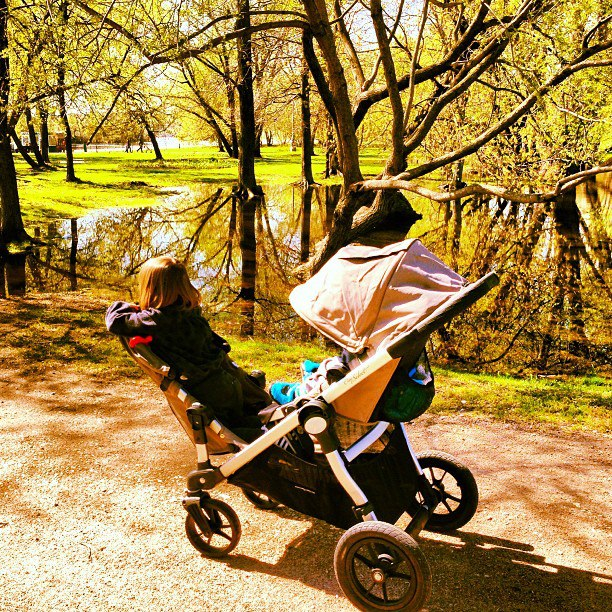 Продаю коляску (для погодок или двойни) из США Baby Jogger City Select за 25000