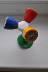 много игрушек разных