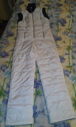 Хвастики и живые фото Moncler (Leggi)