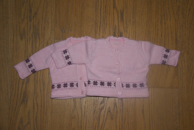 Кофточки Mothercare на двойню