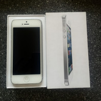 iPhone 5 64 gb white
