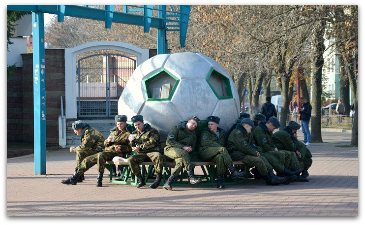 Мартышки и нога мамонта.