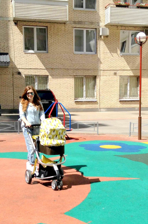 Наша первая прогулочка.