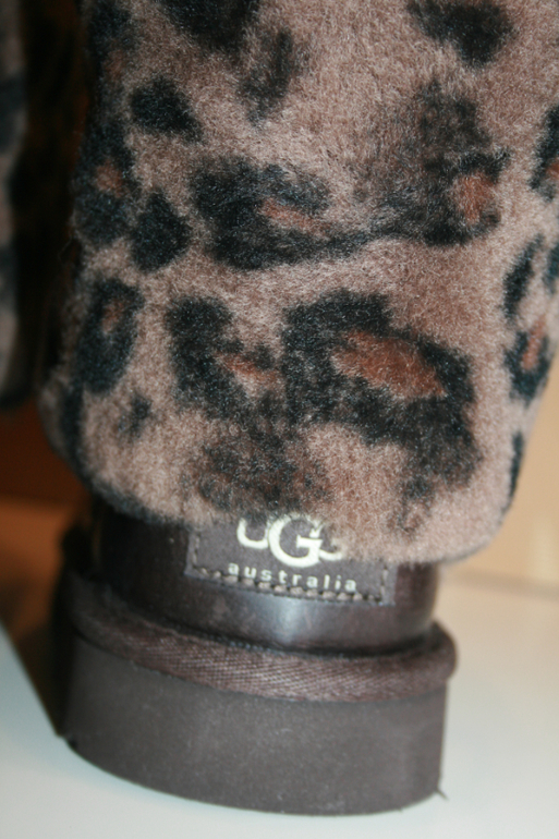 UGG, оригинал, 31 и 31 р-ры, 3000 и 3200 ру
