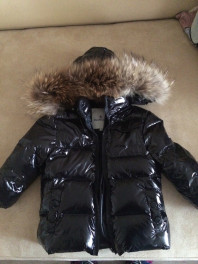 пуховик Moncler