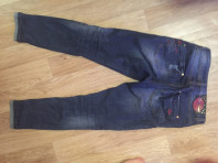 Джинсы 26 размер. Состояние новых. Одеты 1 раз.