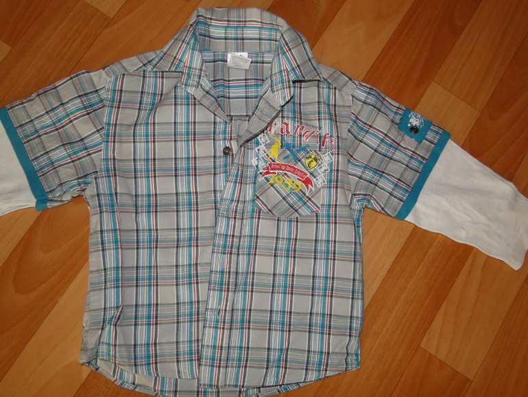На мальчика 2-4 лет