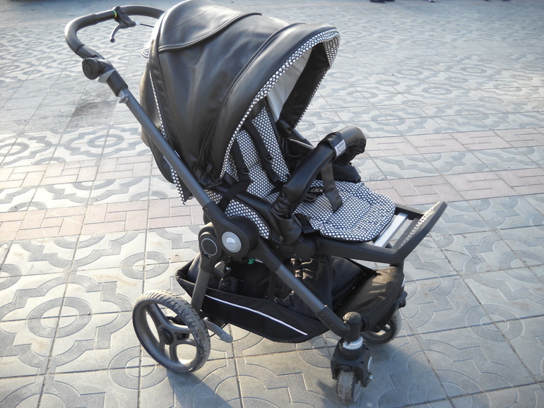 Продам коляску Teutonia BeYou (Германия) 2 в 1. Эко-Кожа. Цена 25 000 рублей. Регион, ТК.