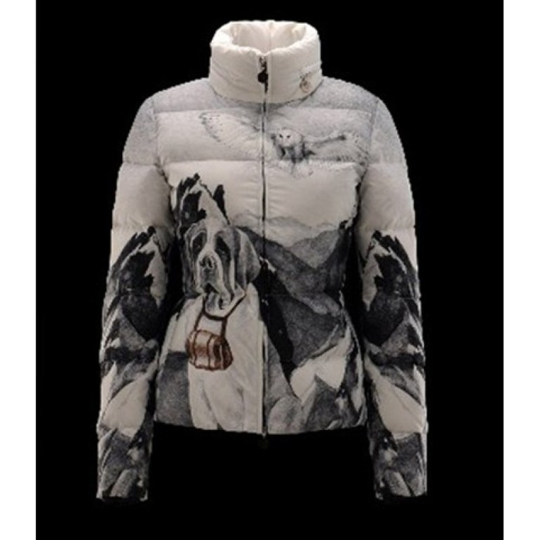 Продаю пуховик короткий Moncler новый! Качество только XS и S