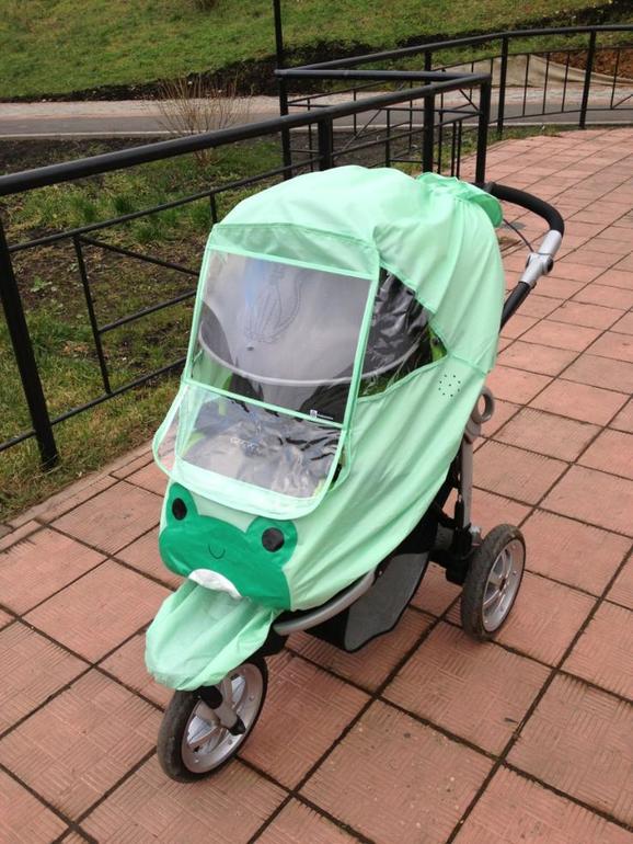 Очередной дождевик на Peg-Perego GT3 , или наша лягушка :))