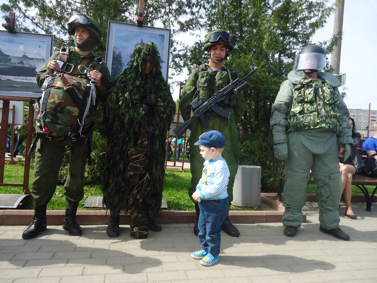 Рыбалка и ВДВ))