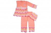 Вязаный костюм для девочек