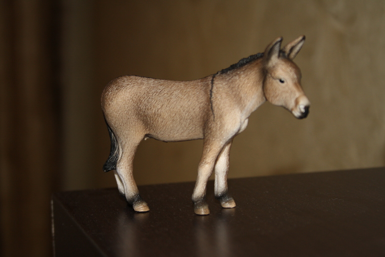 Djeco, Schleich, Larsen. Наши очередные приобретения.