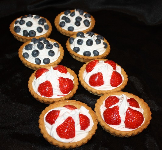 Корзиночки и апельсиновые попсы с орешками