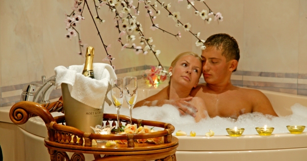 5 СПОСОБОВ ОСВЕЖИТЬ ОТНОШЕНИЯ