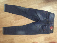 Джинсы 26 размер. Состояние новых. Одеты 1 раз.