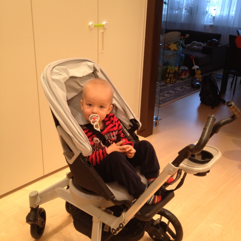 Та дам! Baby Jogger City Versa вместо Orbit Baby G2!!!!!!!
