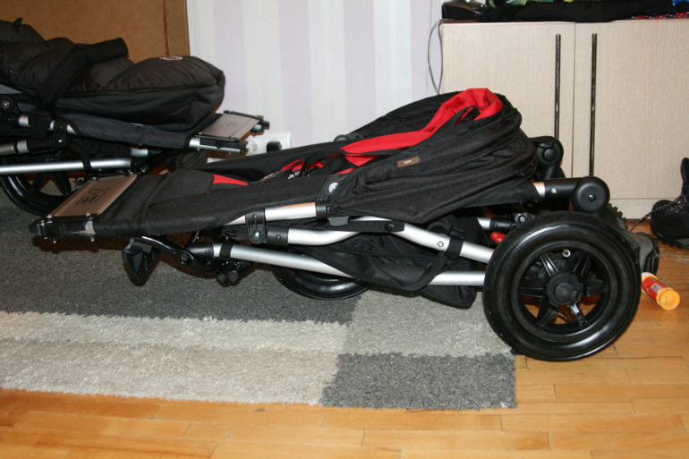 Малыш Mountain Buggy Swift - все по взрослому!