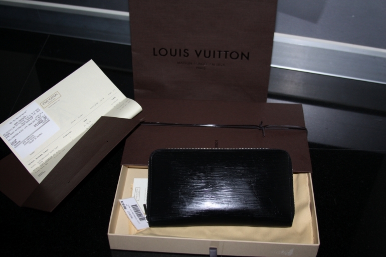 Кошелек-органайзер ZIPPI. LOUIS VUITTON. Оригинал! Унисекс!