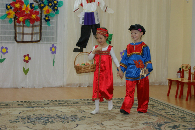 Утренник в новом саду