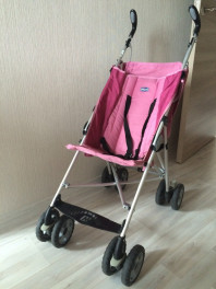Продам коляску Chicco Caddy - розовую (б.у.)