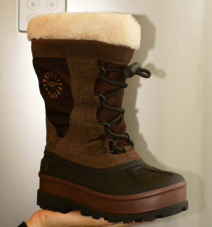 Зимние сапоги UGG 29 размер (12US) 5000 р.