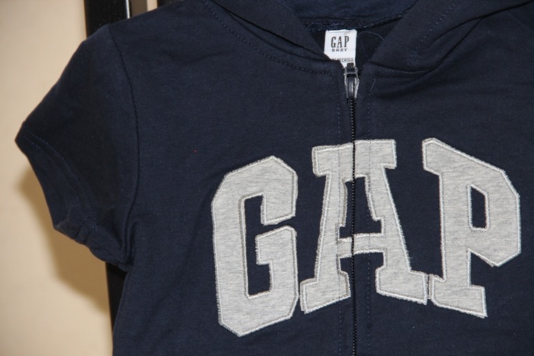 Костюм с бриджами GAP 100 грн