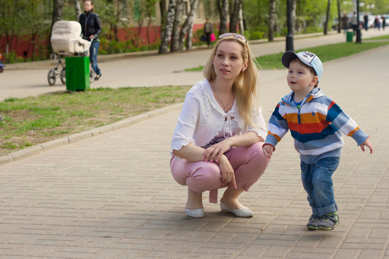Семейная прогулка