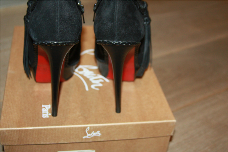 Ботильоны ***CHRISTIAN LOUBOUTIN***. ОРИГИНАЛ!!!!