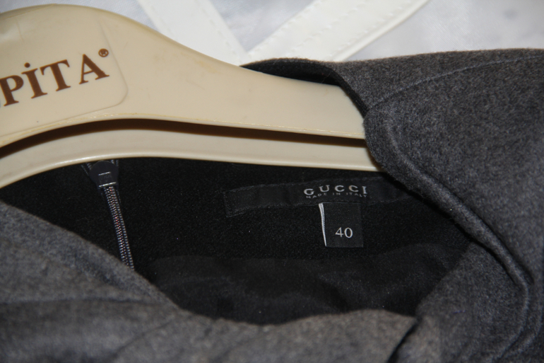 Платья Just Cavalli , Gucci , Dolce & Gabbana.