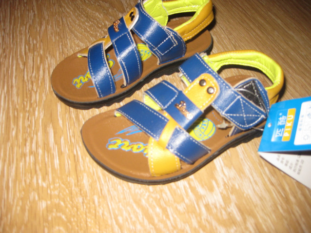 Сандали кожаные р. 30(19,5см), 31(20см) НОВЫЕ