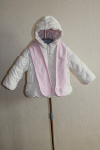 Куртка демисезонная, ближе к зимней. Рост 86 см