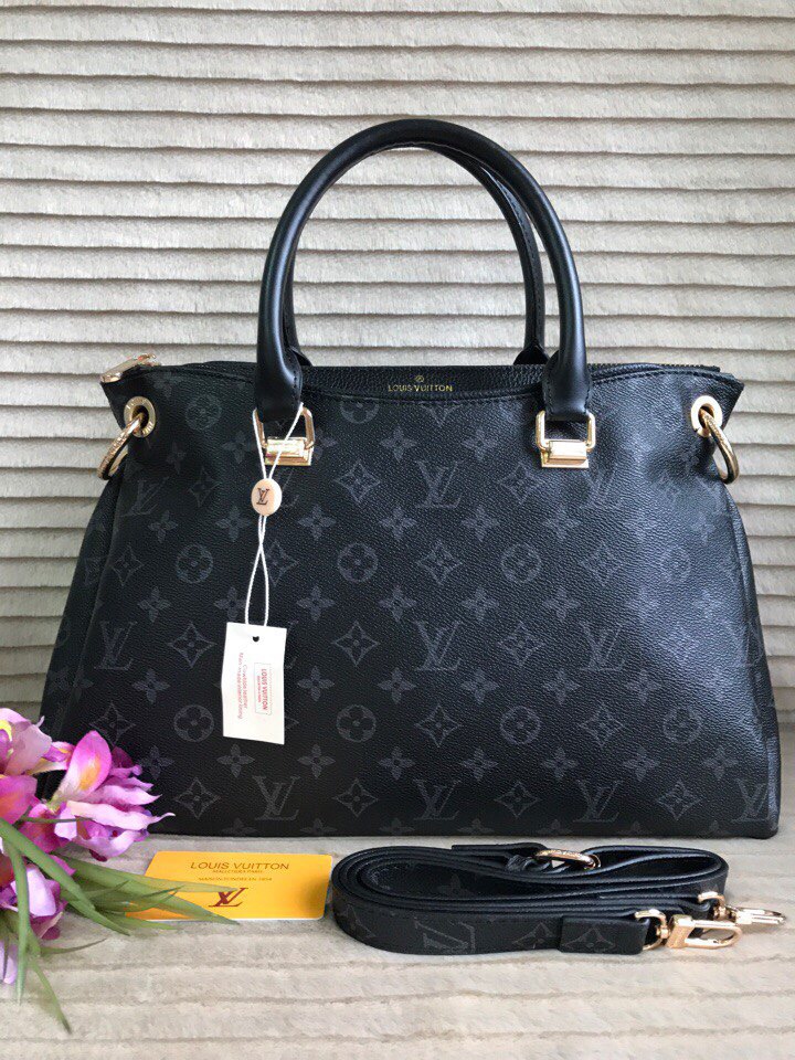 Сумка Louis Vuitton