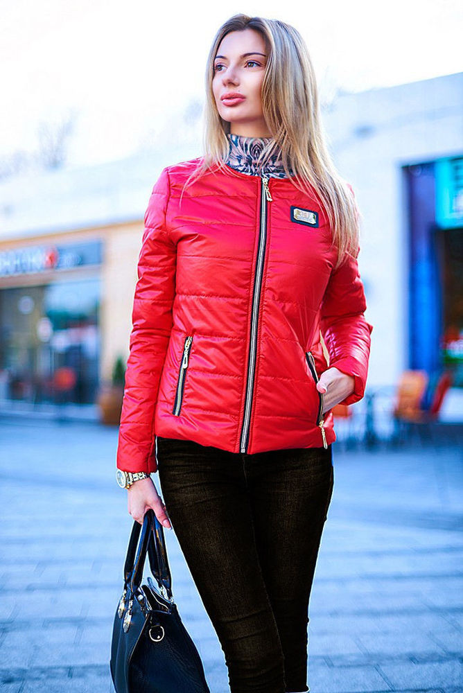 Красная куртка женская весенняя с чем носить