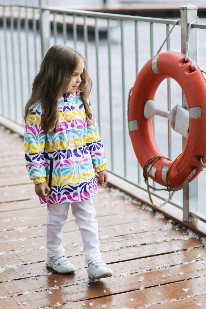 Куртка  для девочки