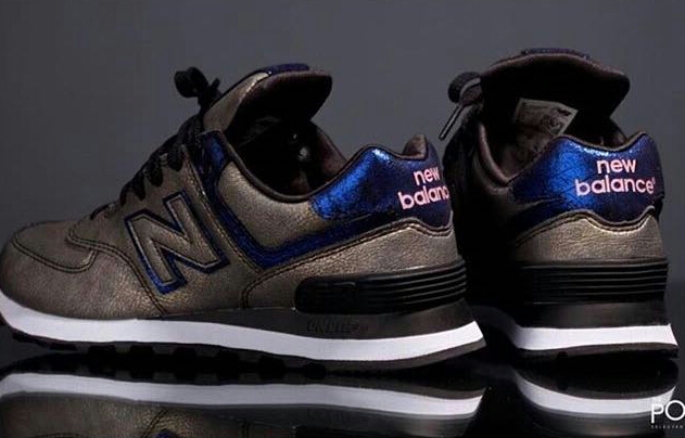 Женские кроссовки NEW BALANCE.
