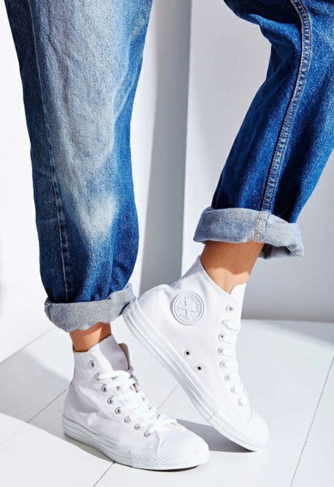 Кеды Converse.