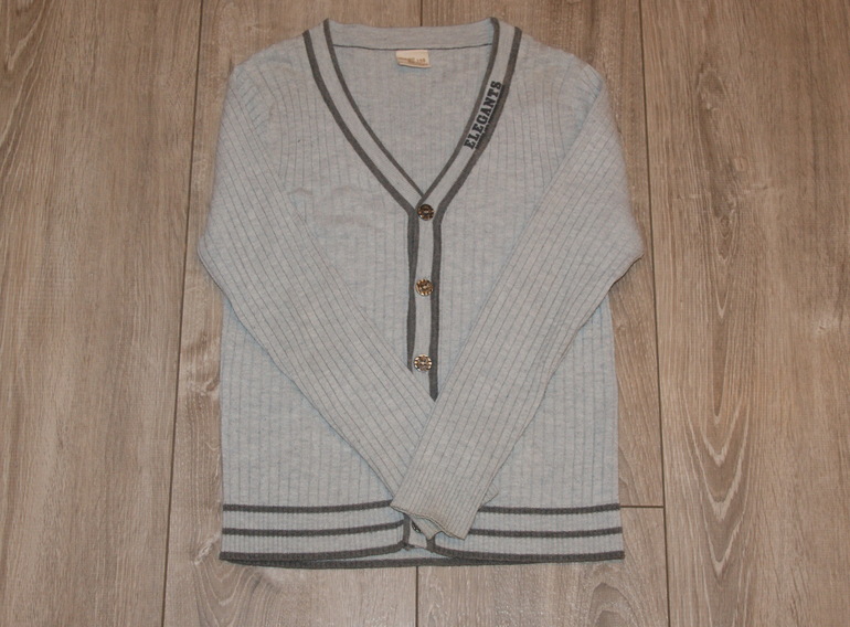 Продам на мальчика 6,7,8,9 лет . Очень много.