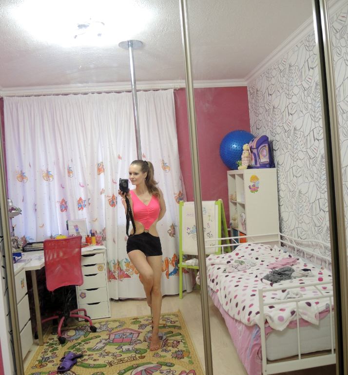 Обновила новый костюмчик для тренировок)